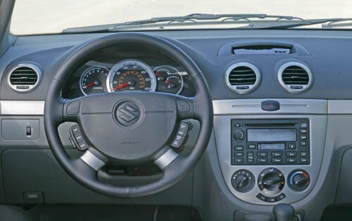 2005 Suzuki Reno interior D