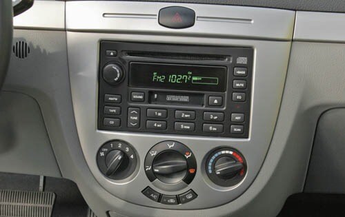 2006 Suzuki Reno interior CC