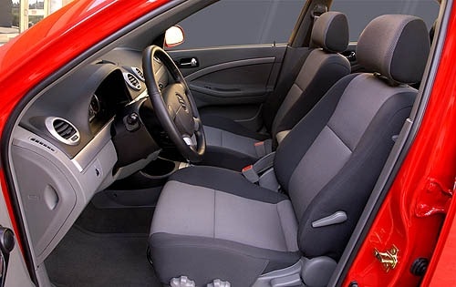 2008 Suzuki Reno interior I