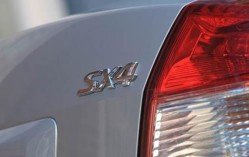 2011 Suzuki SX4 exterior FBDG