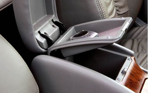 2004 Suzuki Verona interior CC