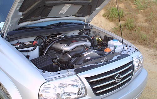 2001 Suzuki XL-7 exterior E