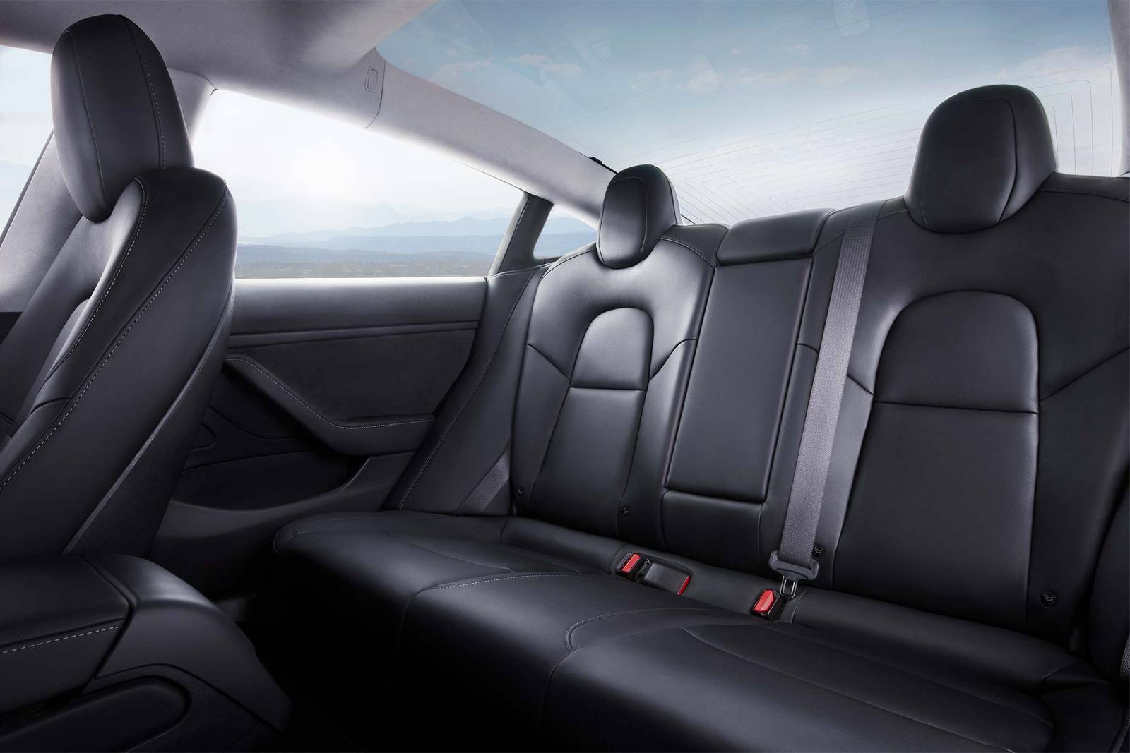 2018 Tesla Model 3 interior RI