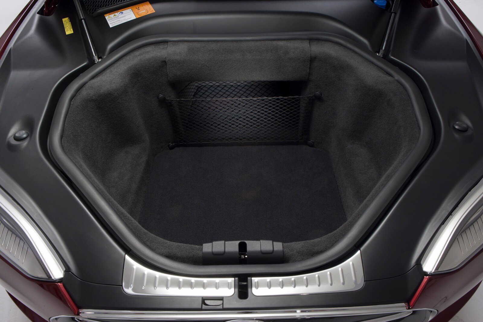 2017 Tesla Model S interior CARGO
