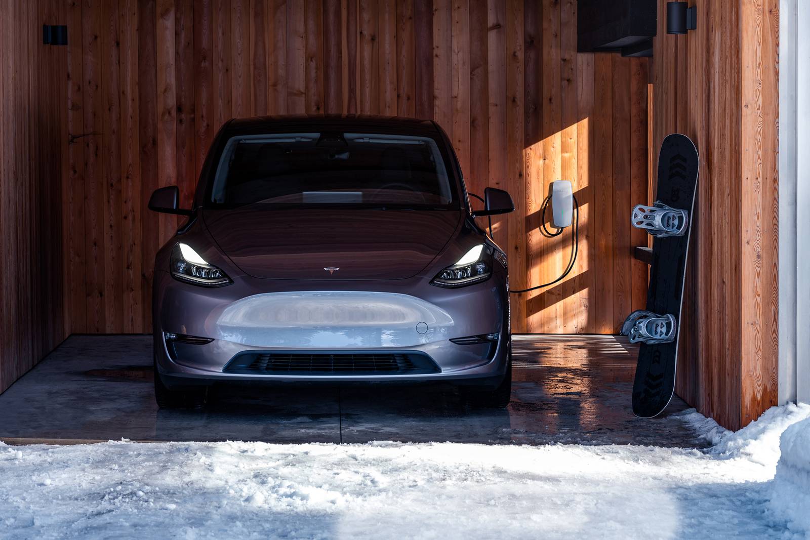 2023 Tesla Model Y exterior LIFE1