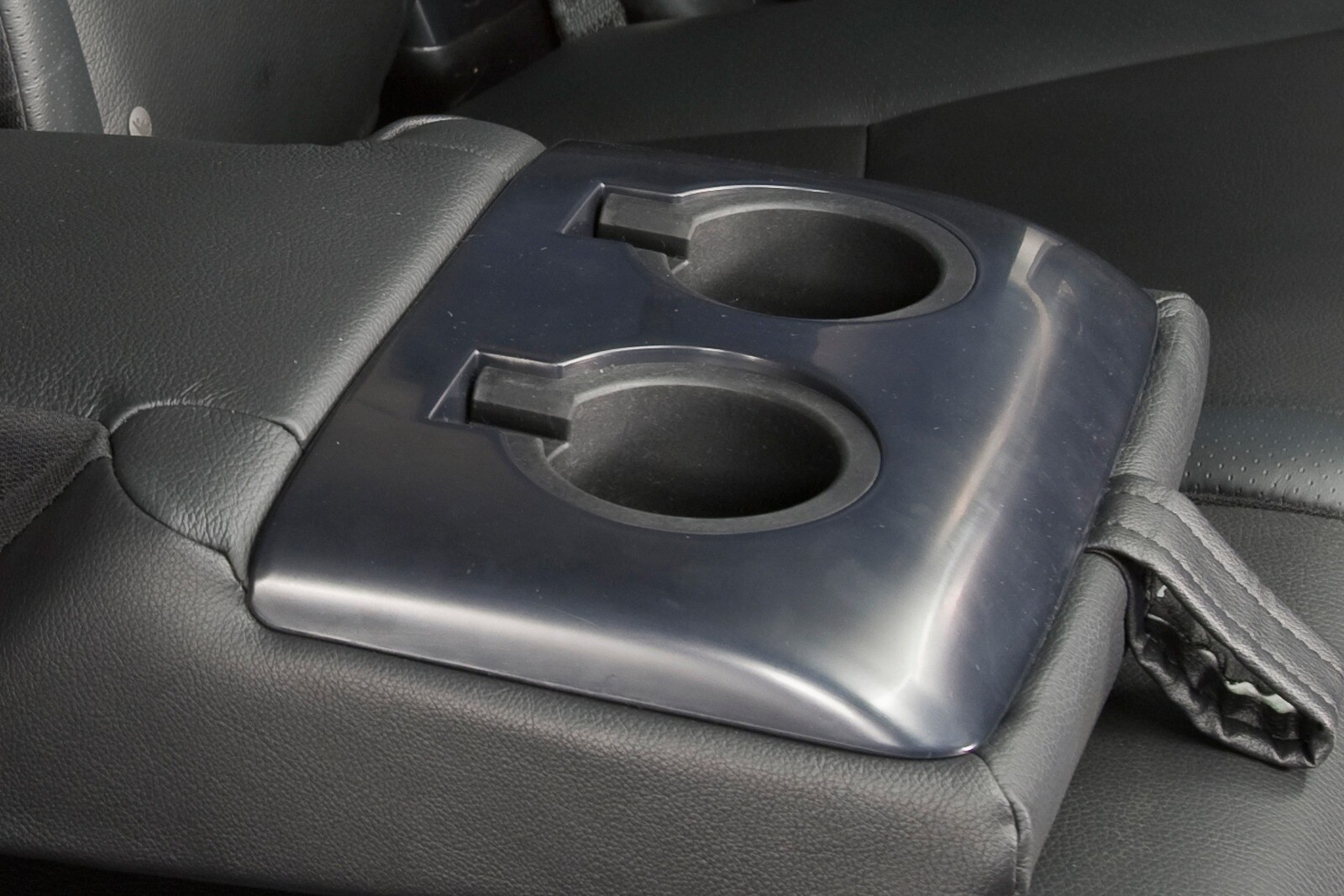 2010 Toyota 4runner interior CUP