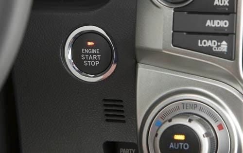 2010 Toyota 4runner interior DETAIL