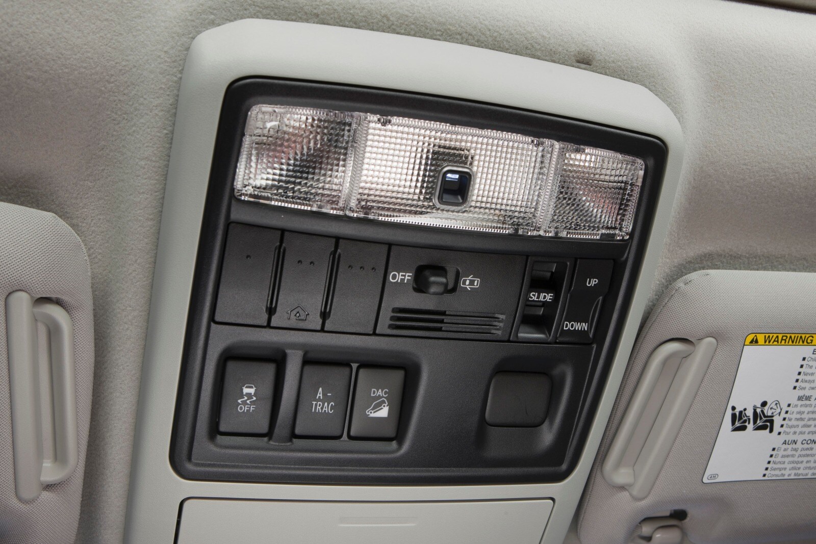 2012 Toyota 4Runner front safety DETAIL