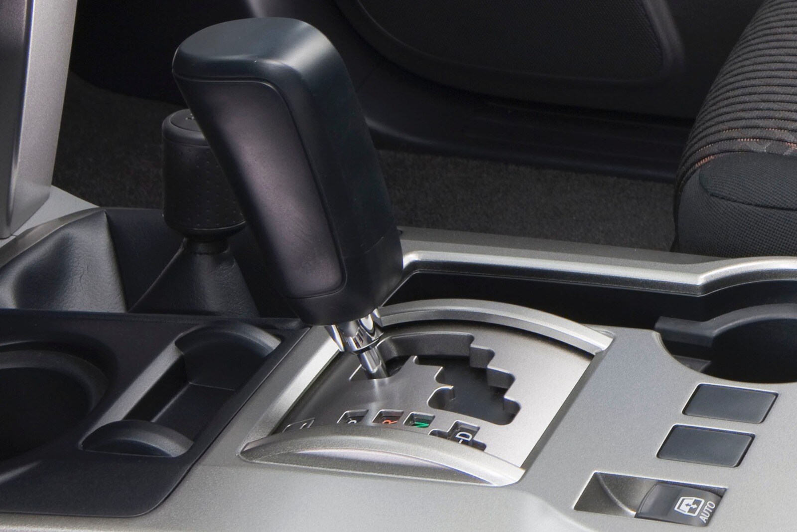 2012 Toyota 4runner interior SHF