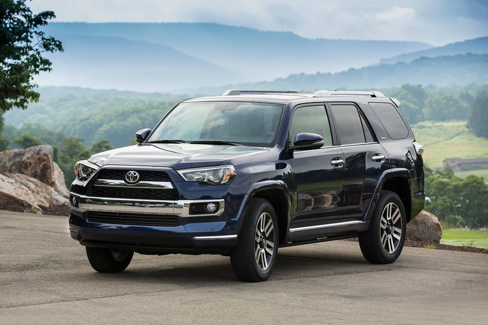 2023 Toyota 4Runner Limited 4dr SUV Exterior Shown