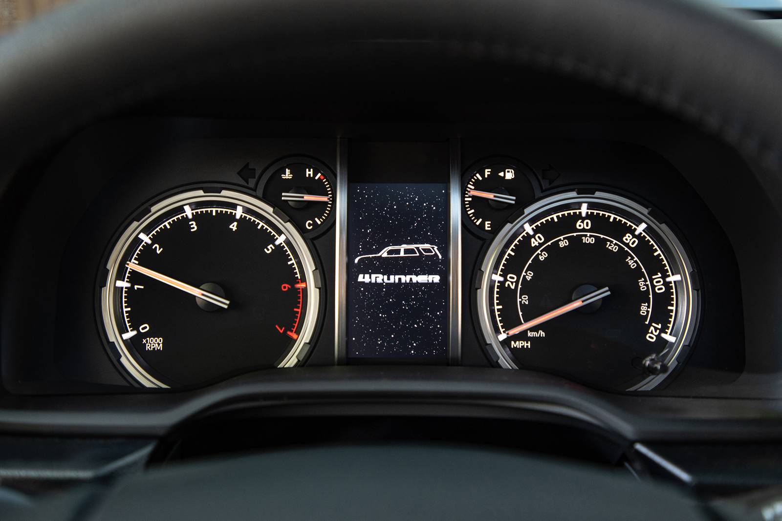 2024 Toyota 4runner interior G