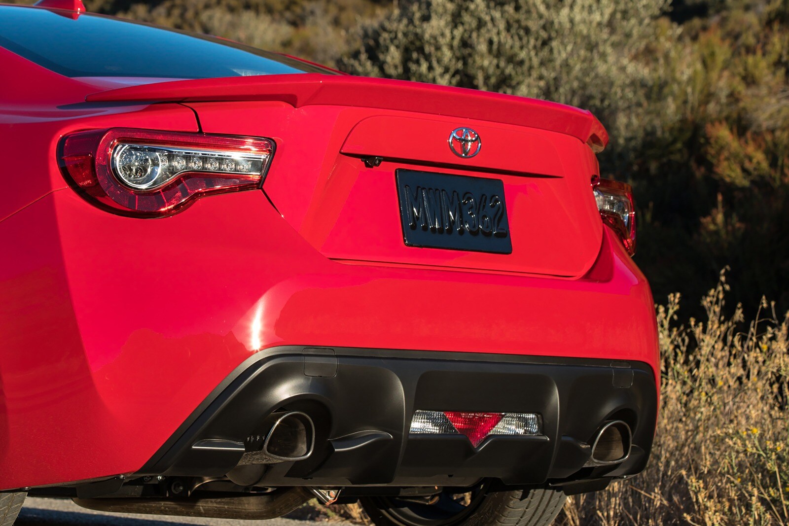 2018 Toyota 86 — OEM photo 3