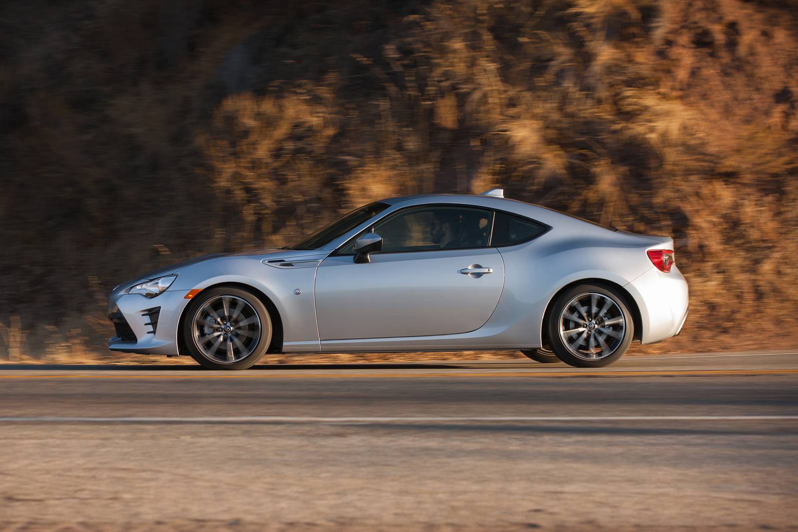 2020 Toyota 86 exterior S