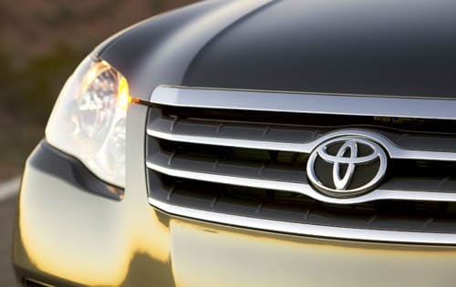 2005 Toyota Avalon — OEM photo 3
