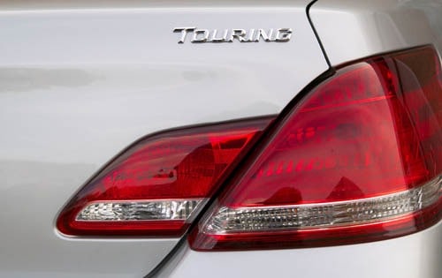 2005 Toyota Avalon — OEM photo 5