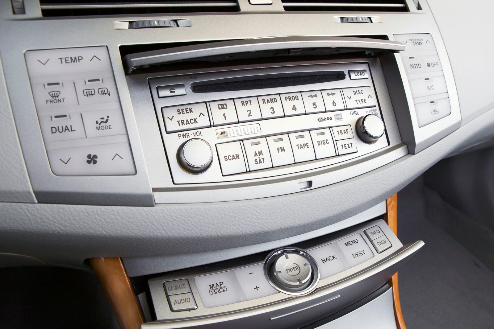 2007 Toyota Avalon interior CC