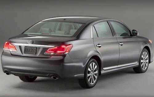 2012 Toyota Avalon Limited Sedan