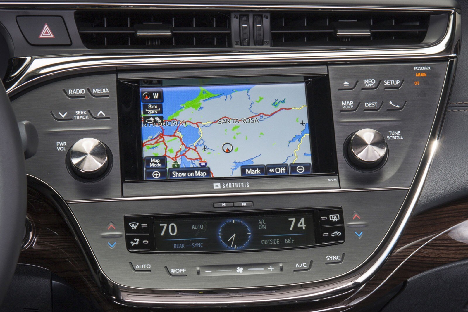 2013 Toyota Avalon interior NAVSYS