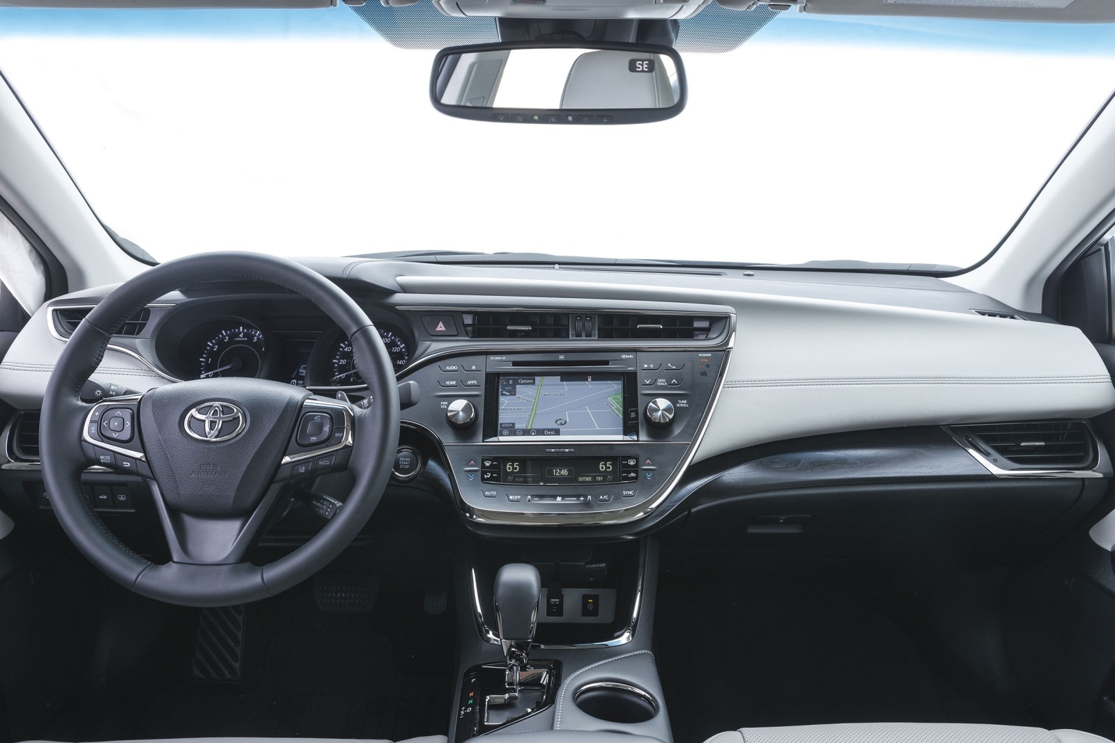 2017 Toyota Avalon interior D
