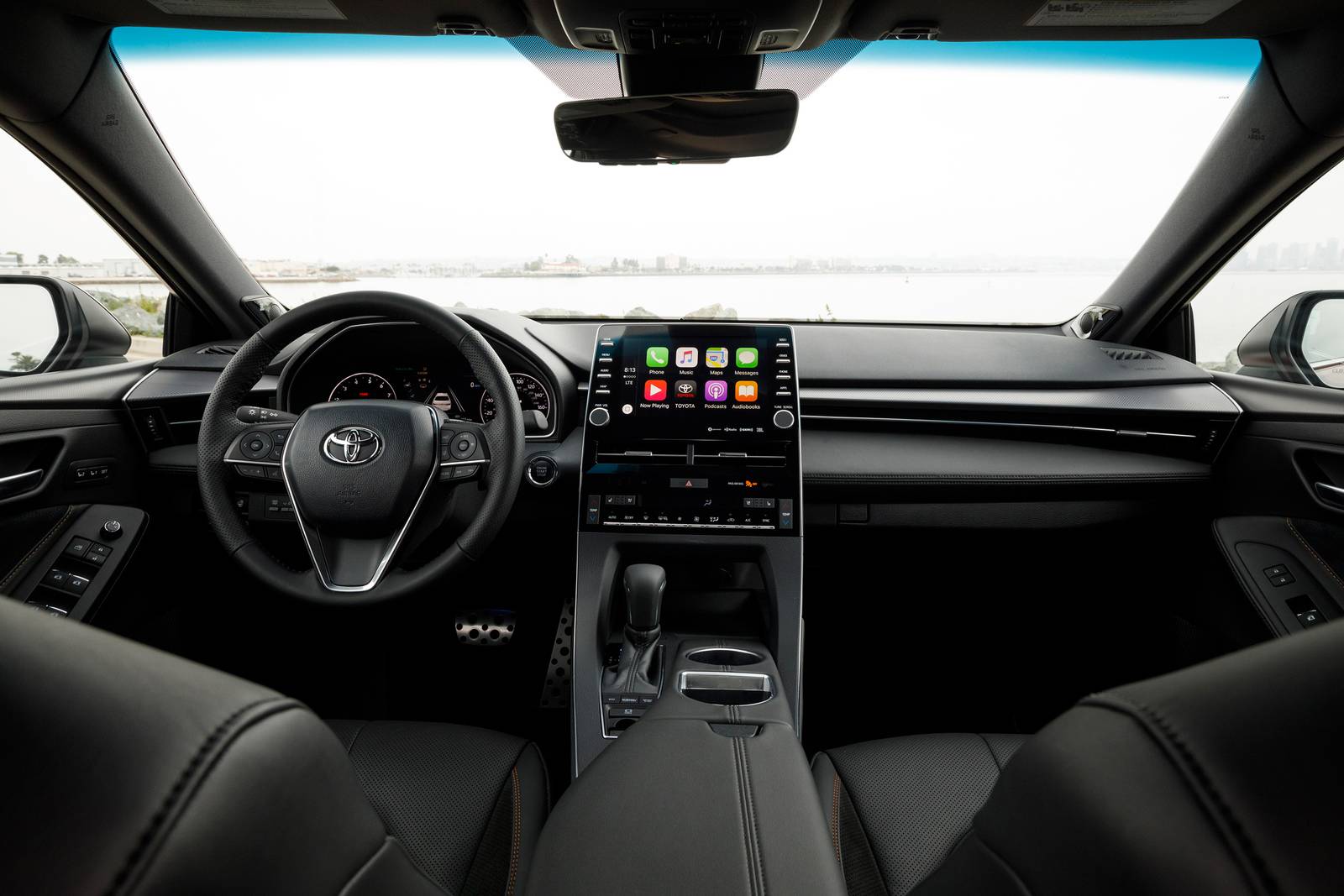2020 Toyota Avalon interior D