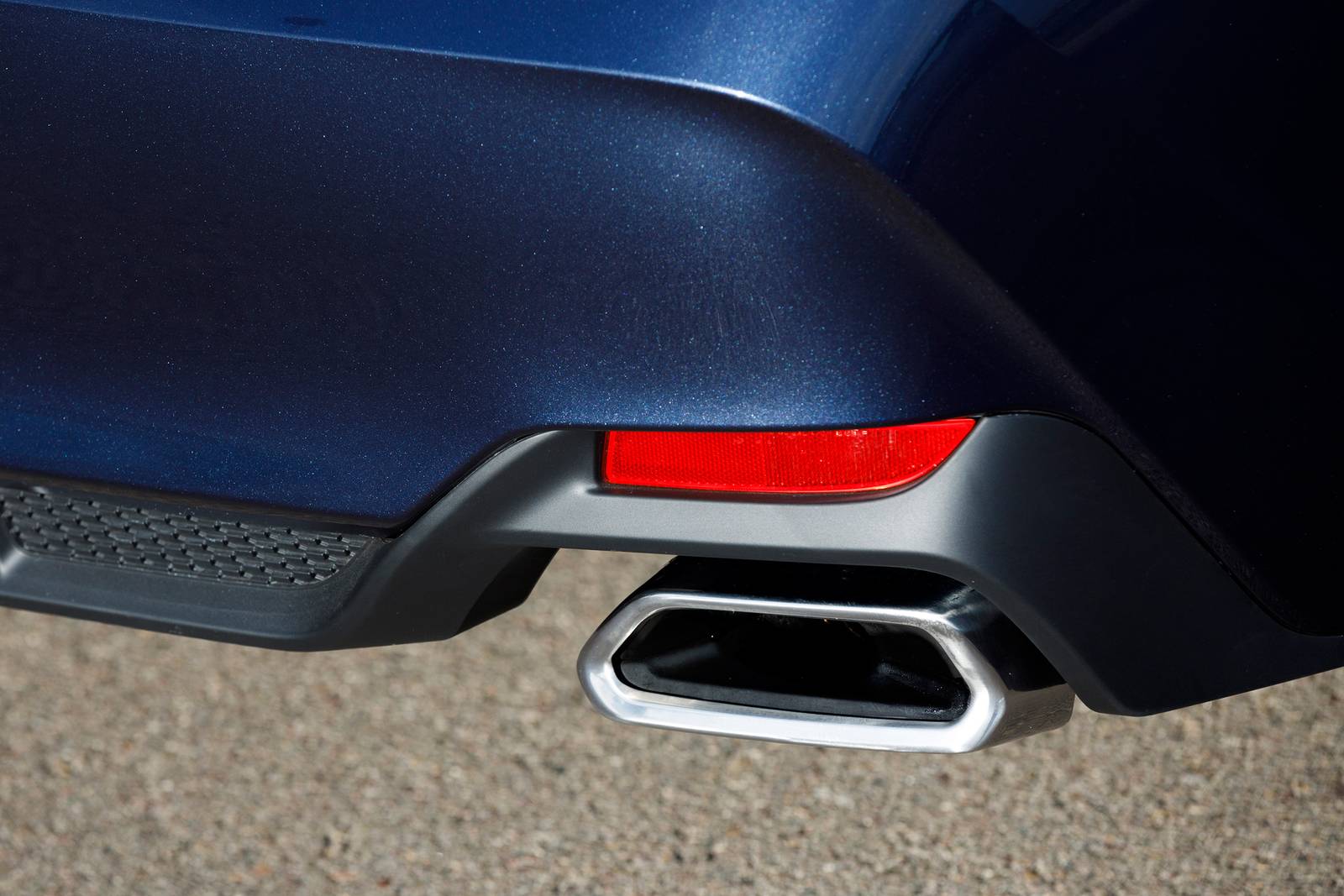 2020 Toyota Avalon exterior EDETAIL