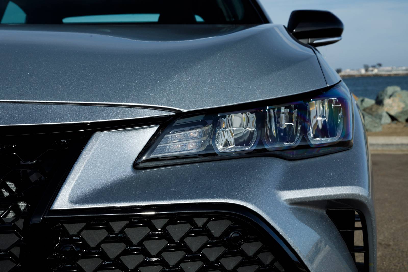 2020 Toyota Avalon exterior EDETAIL