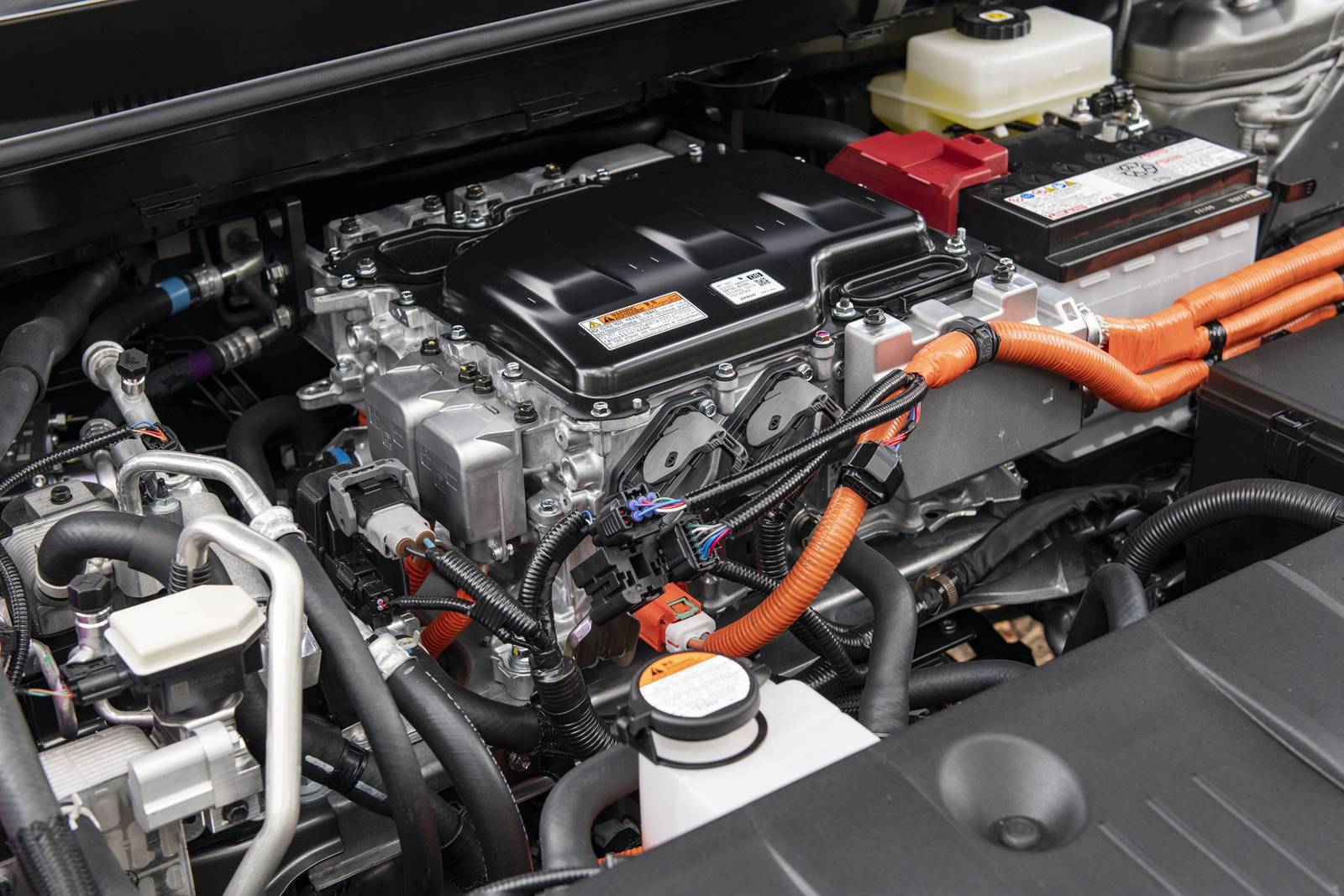2025 Toyota bZ4X — OEM photo 3