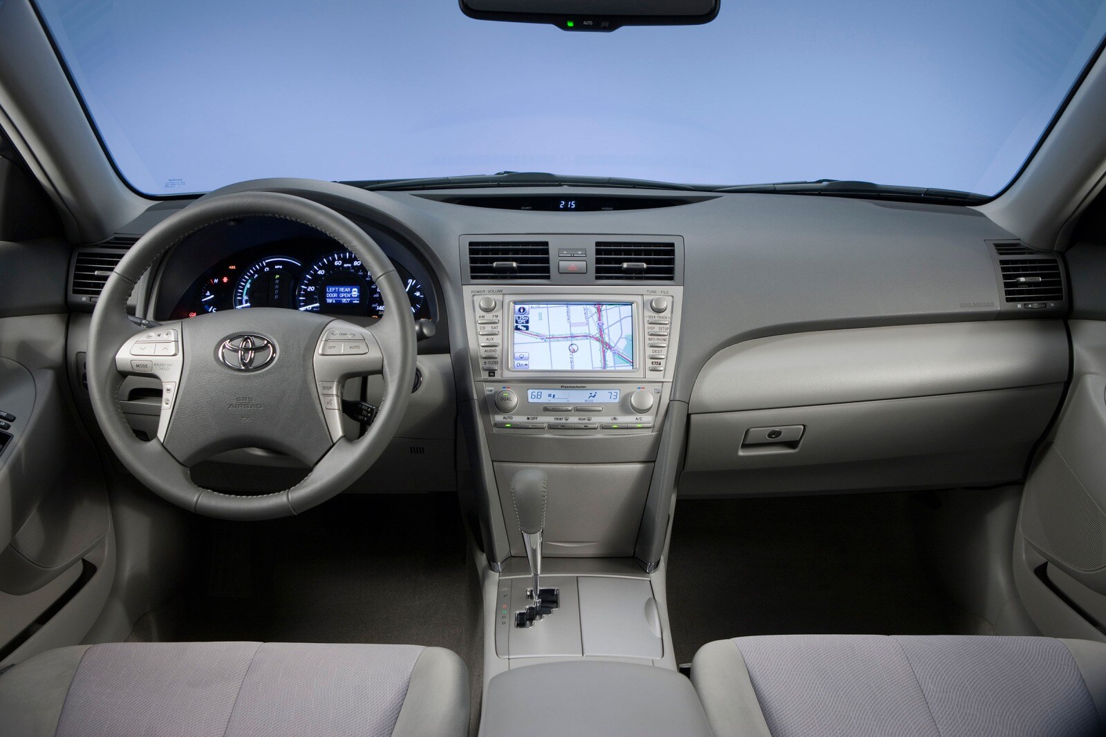 2010 Toyota Camry Hybrid interior D