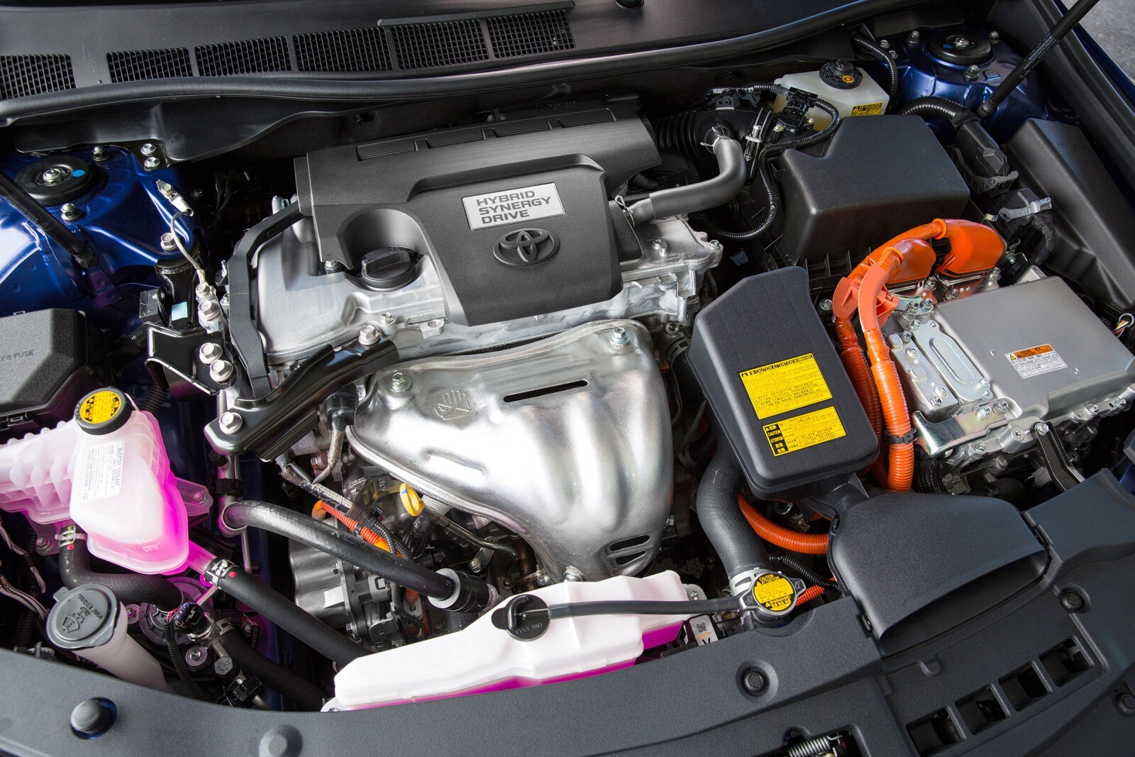 2016 Toyota Camry exterior E