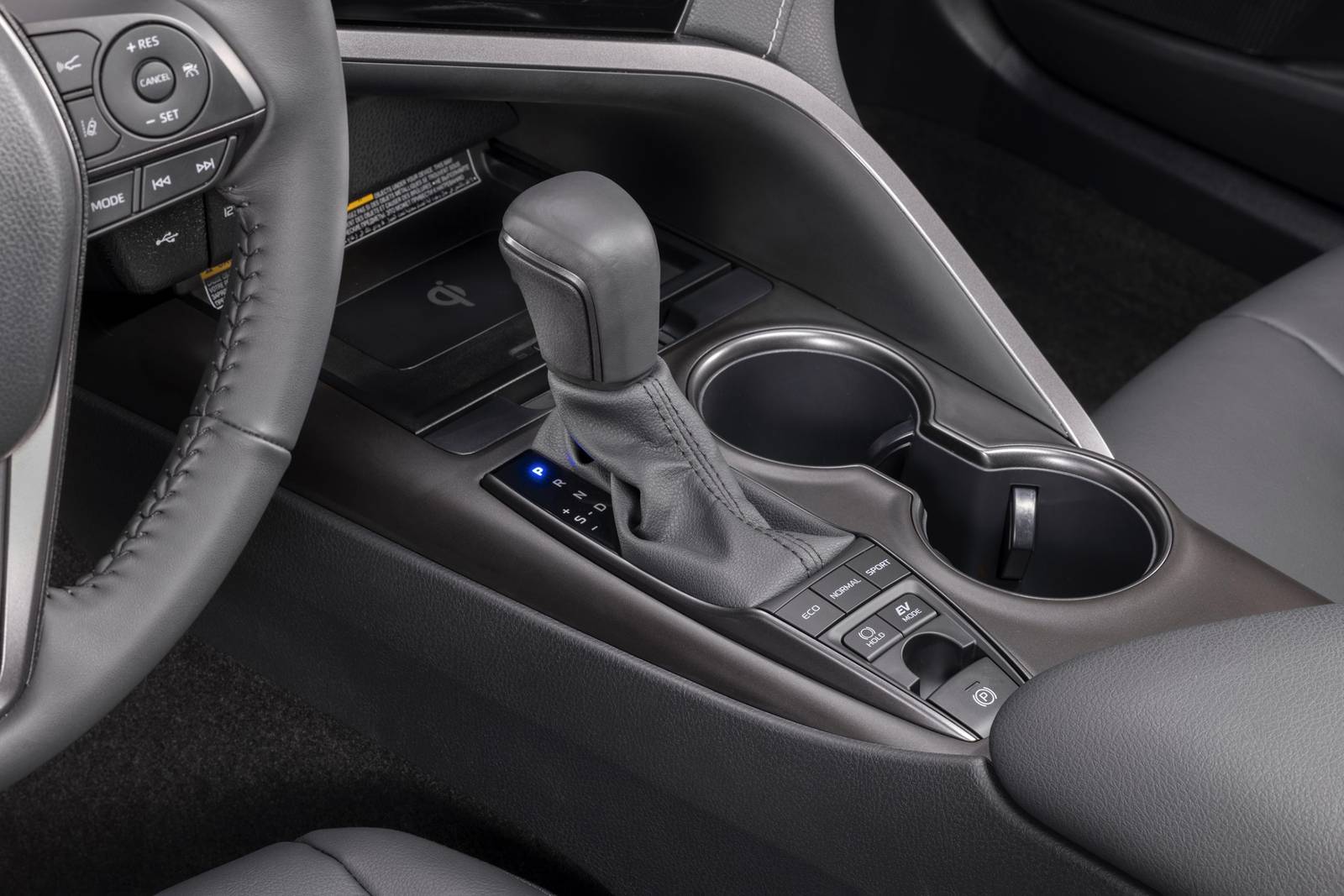 2024 Toyota Camry interior SHF