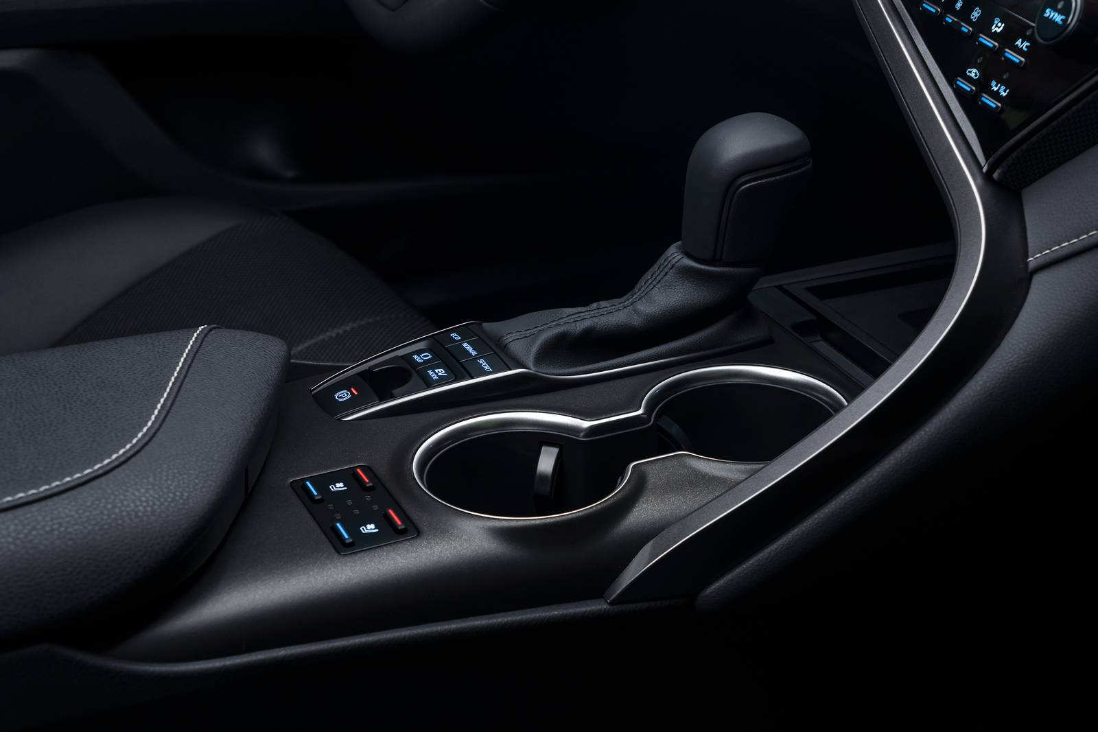 2024 Toyota Camry interior SHF