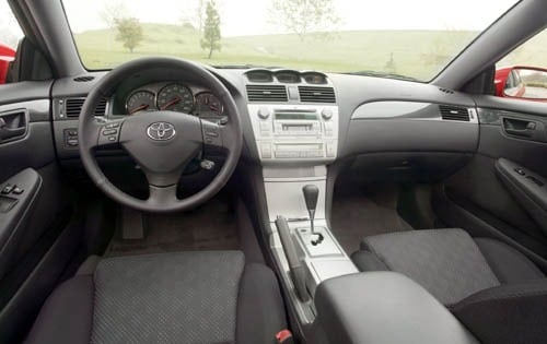 2004 Toyota Camry interior I