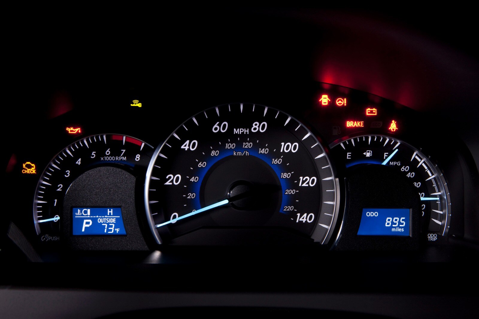 2014 Toyota Camry interior G