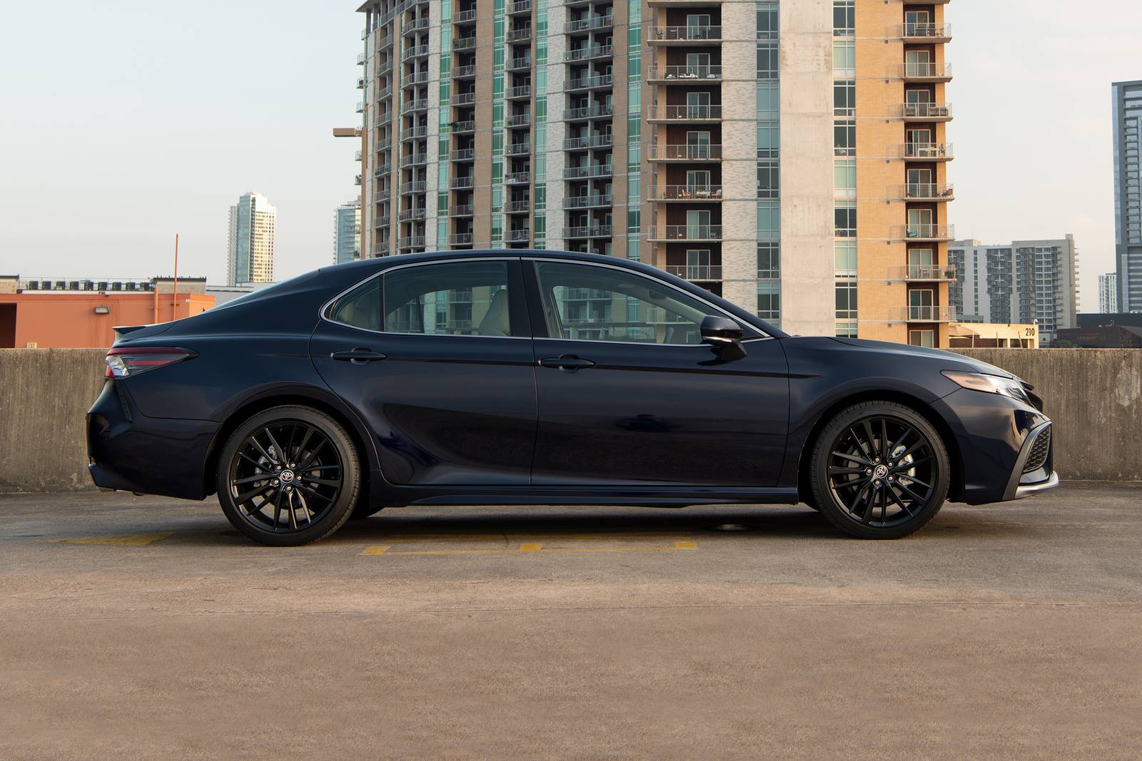 2021 Toyota Camry exterior S