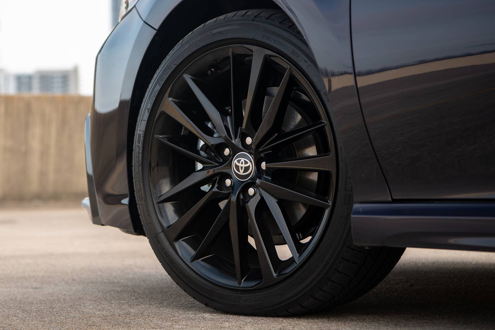 2021 Toyota Camry exterior W