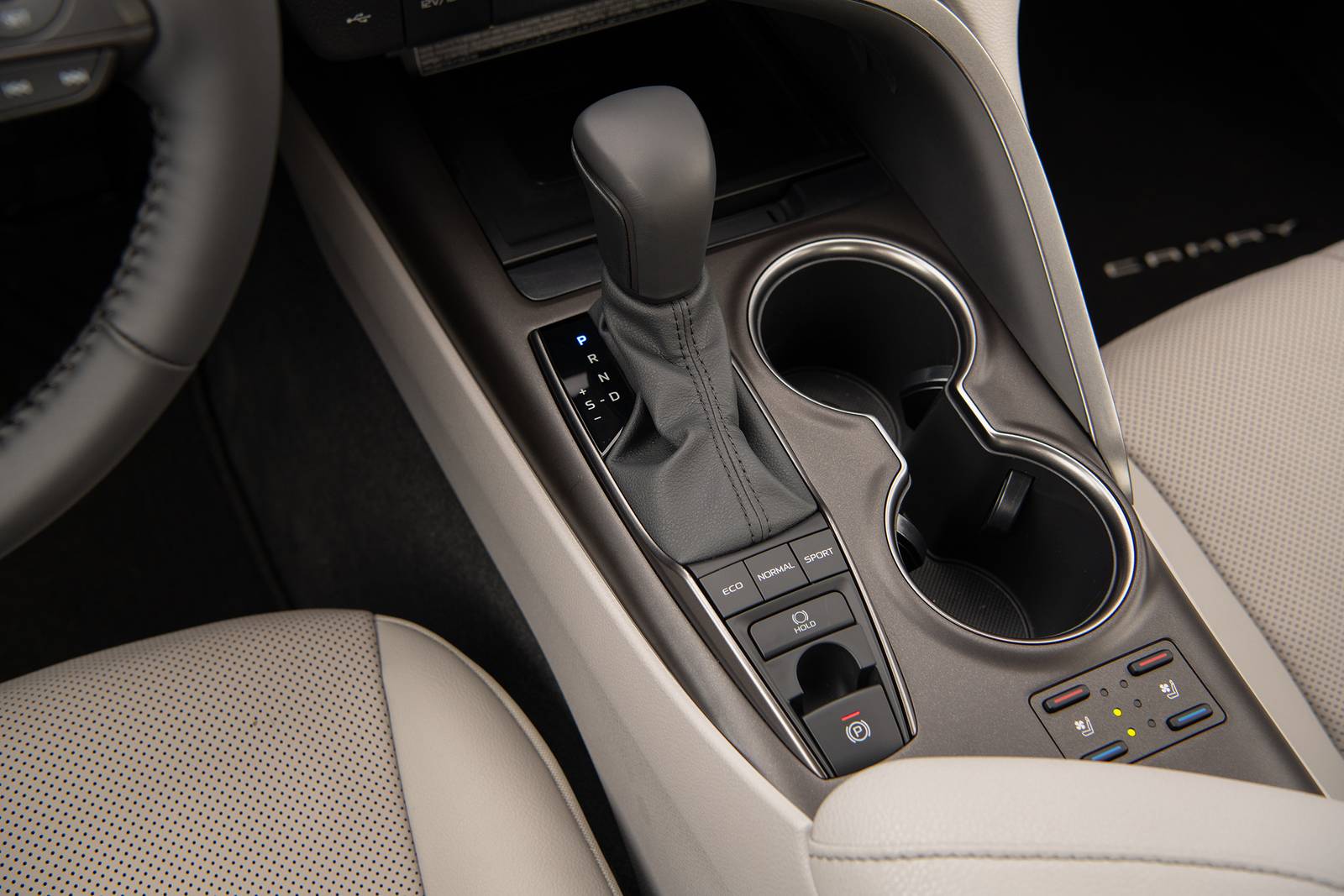 2024 Toyota Camry interior SHF