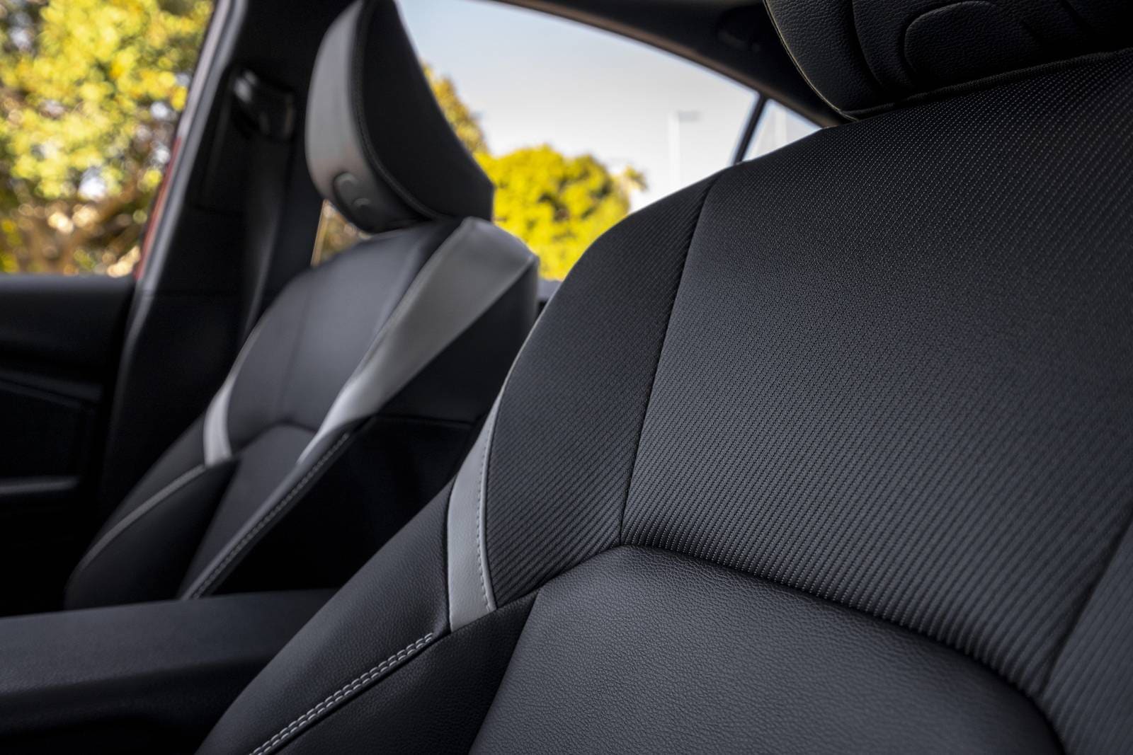 Toyota Camry SE Interior Detail