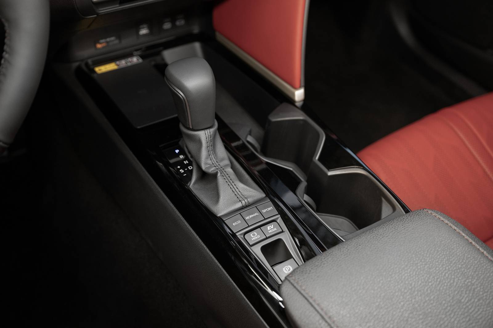 2025 Toyota Camry interior SHF