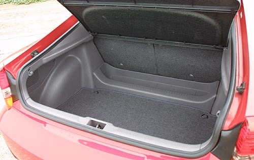 2001 Toyota Celica interior CARGO