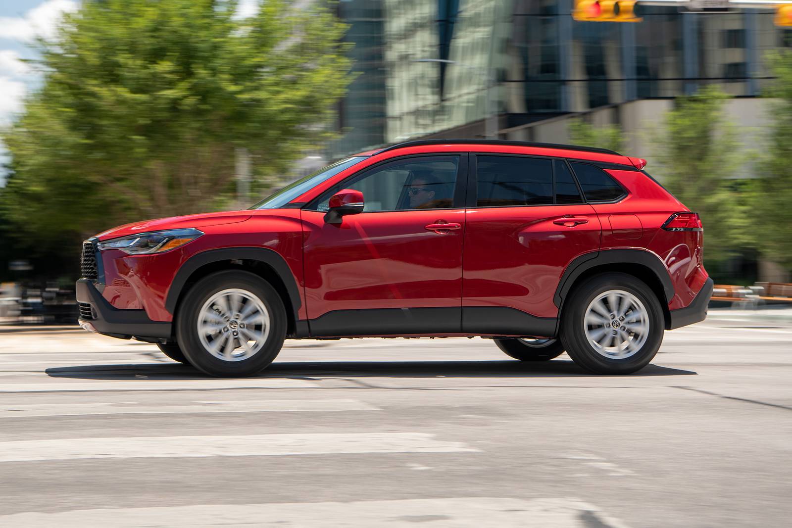 Toyota Corolla Cross LE 4dr SUV Profile