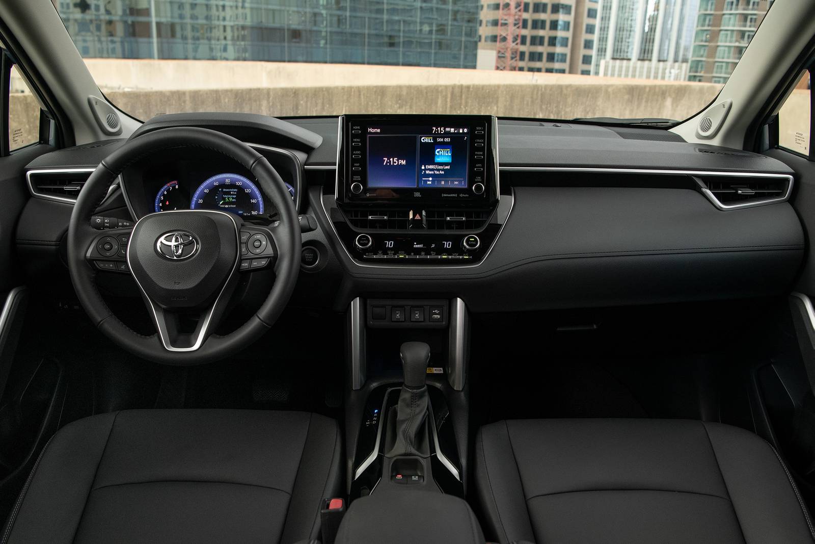 2022 Toyota Corolla Cross interior D