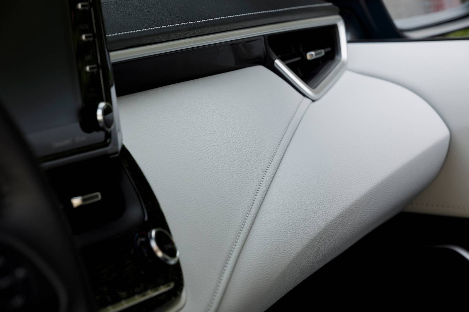 2019 Toyota Corolla front safety DETAIL