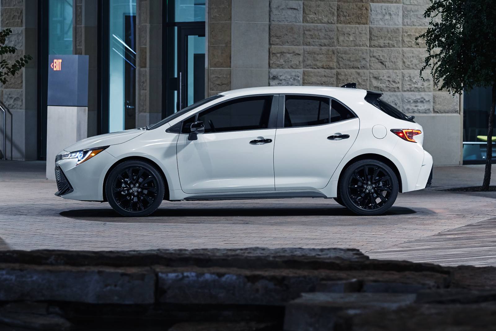 2020 Toyota Corolla exterior S