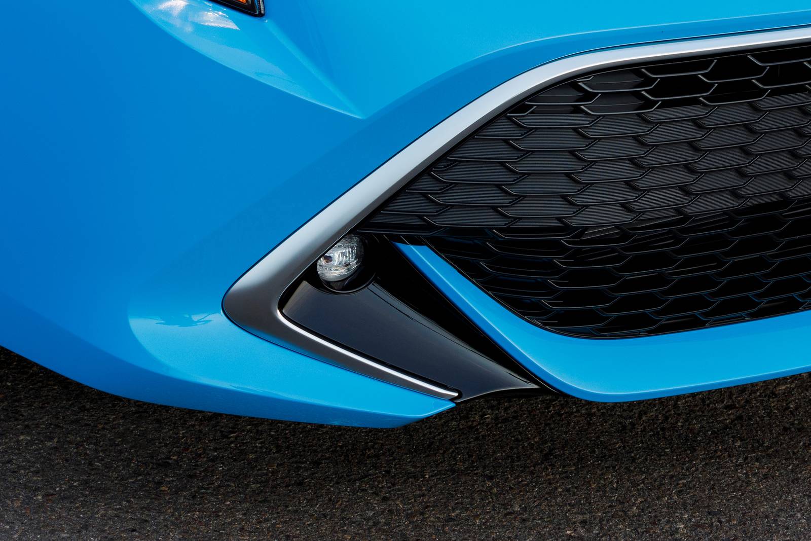 2021 Toyota Corolla exterior FOG