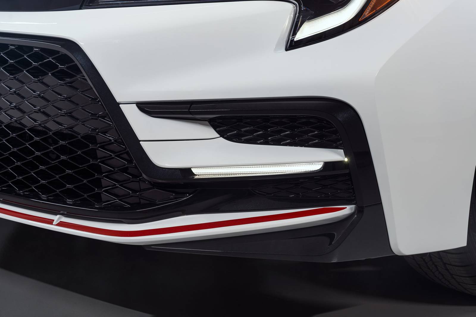 2023 Toyota Corolla exterior EDETAIL
