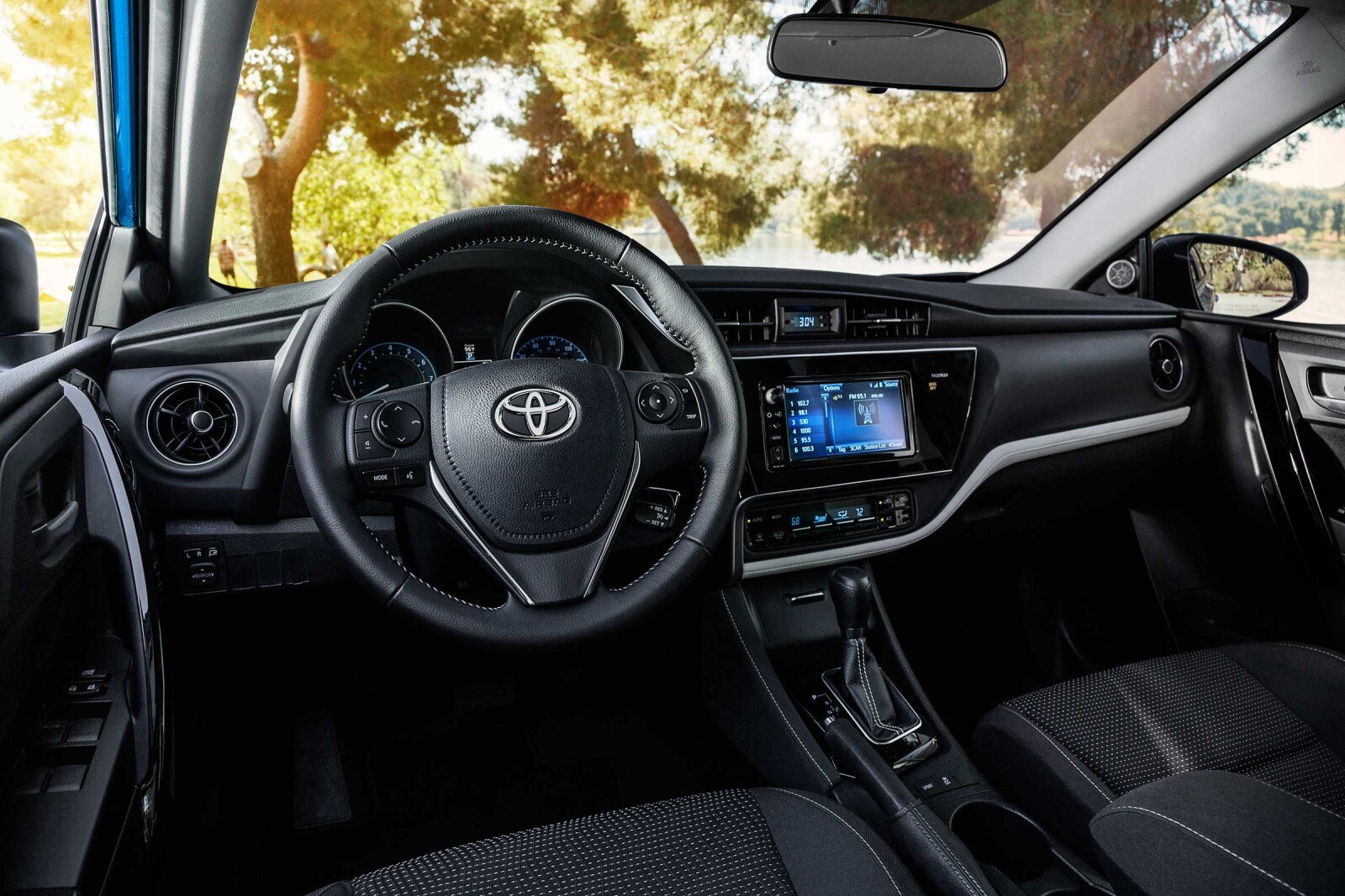 2017 Toyota Corolla front safety D