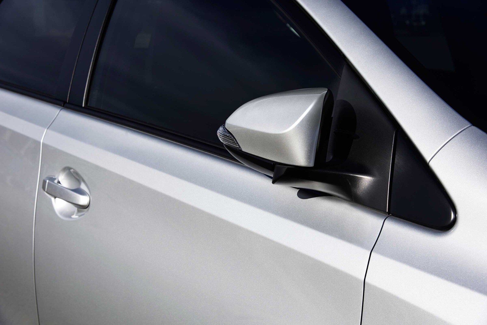 2017 Toyota Corolla exterior EDETAIL