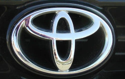 2000 Toyota Corolla exterior FBDG