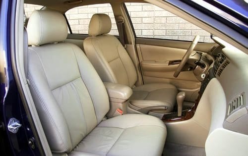 2003 Toyota Corolla interior I