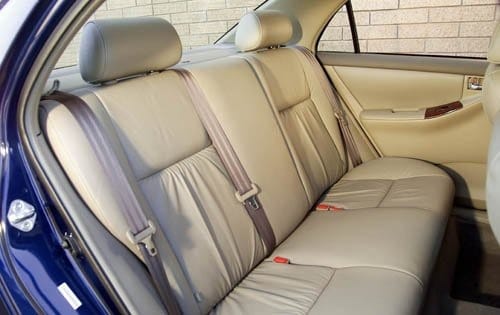 2003 Toyota Corolla interior RI